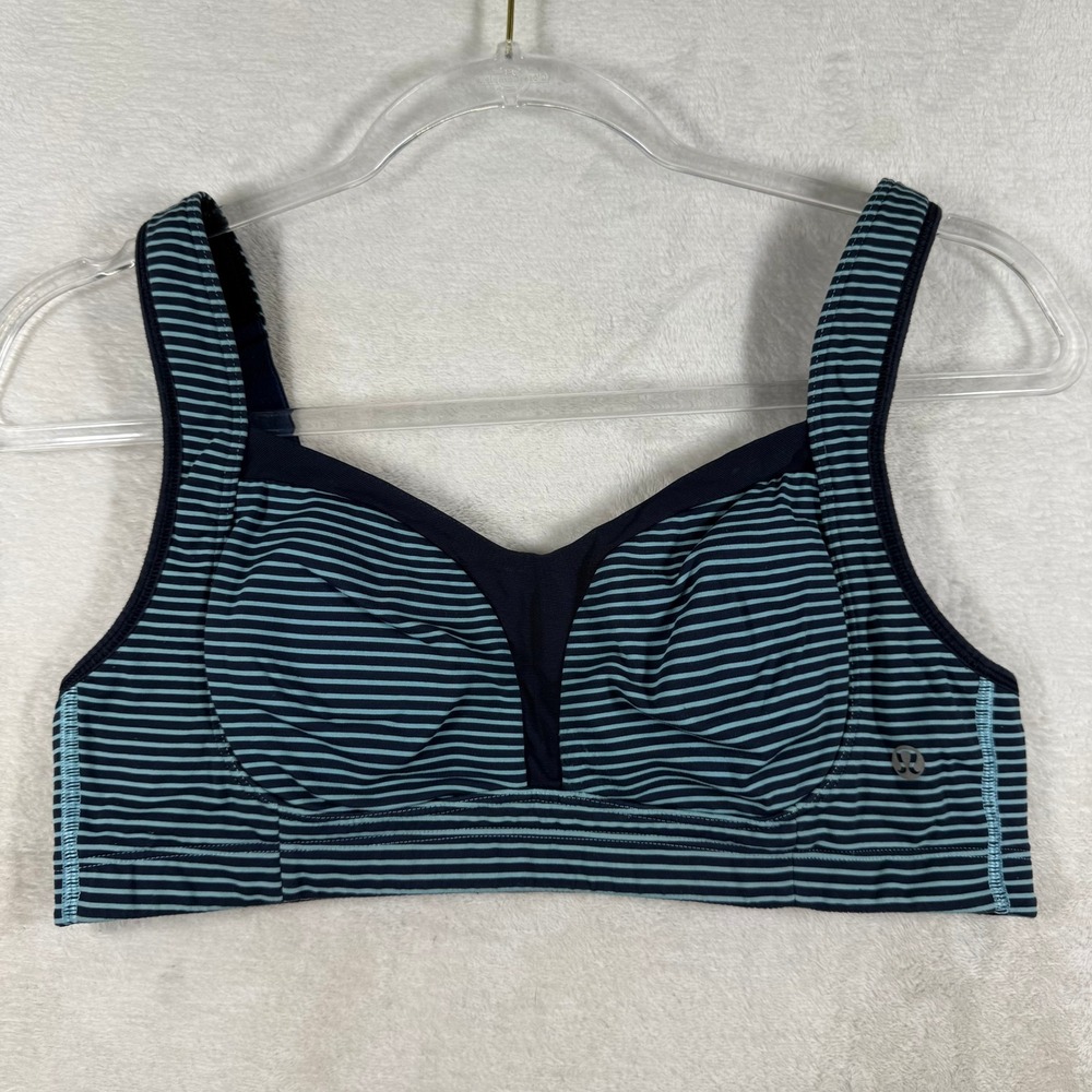 Lululemon Ta Ta Tamer Sports Bra Navy Blue Light Blue Striped High Impact Sz 34C